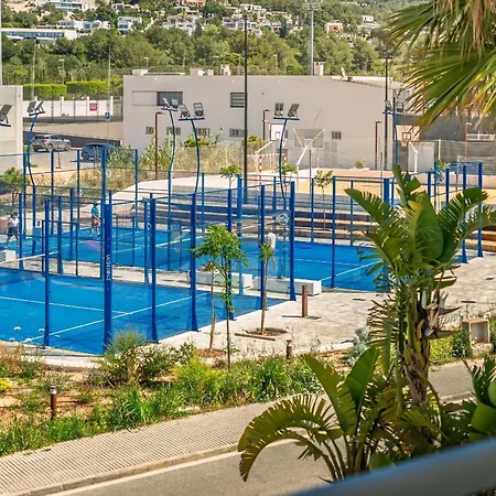 Romeo Cerca De La Playa De Talamanca E Ibiza 산타 에우랄리아 데 리오