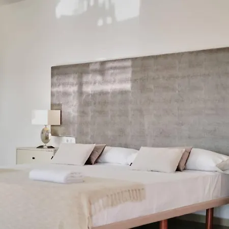 Villa Romeo Cerca De La Playa De Talamanca E Ibiza *