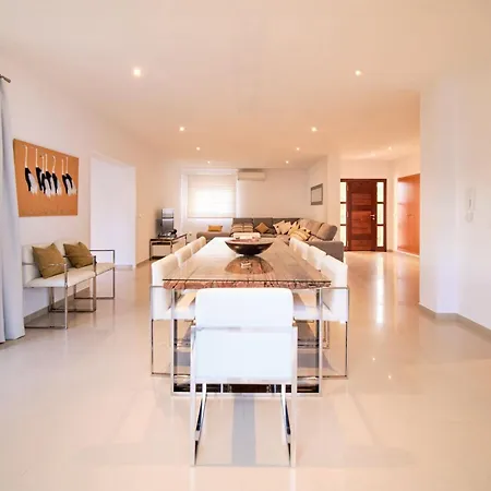 Romeo 2km From Ibiza Town And 1km From Talamanca Villa *