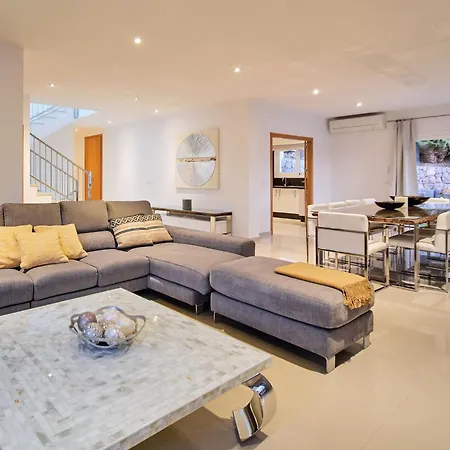 Villa Romeo 2km From Ibiza Town And 1km From Talamanca *