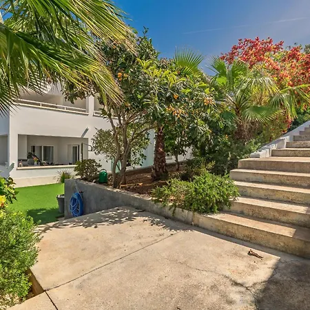 Villa Romeo Cerca De La Playa De Talamanca E Ibiza *